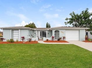 3207 Salisbury Dr, Holiday, FL 34691