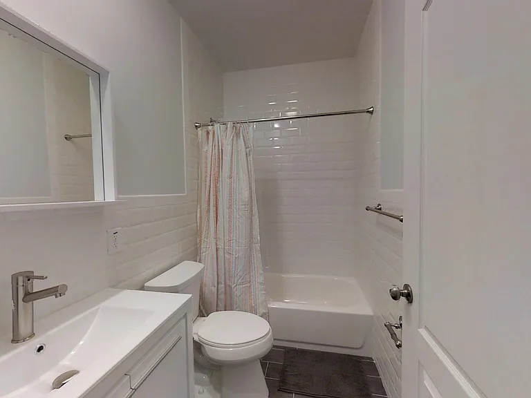 7 Nelson Ave #2 — Photo 4