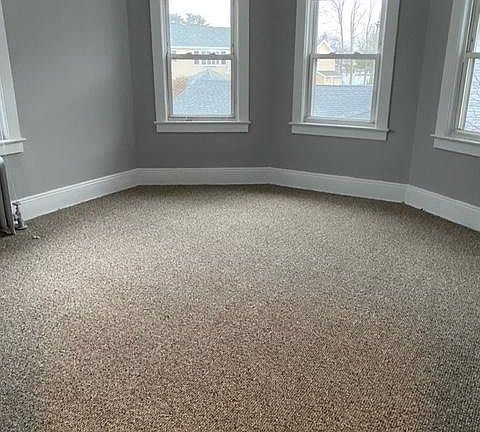 2nd image of 129 Park Ave