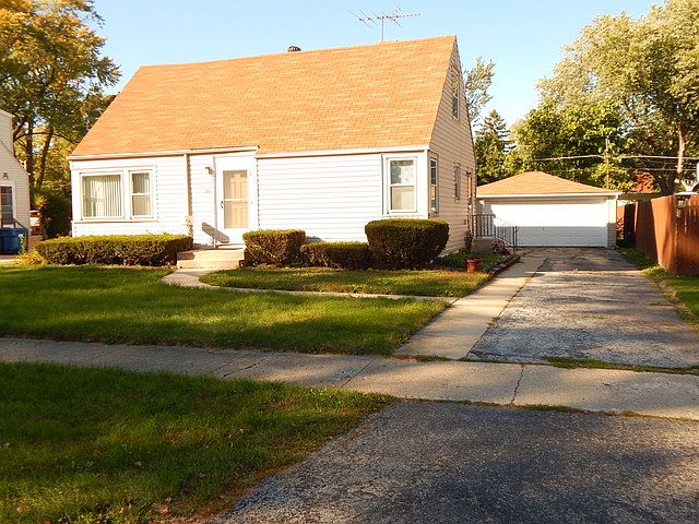 1st image of 208 Hayes Dr