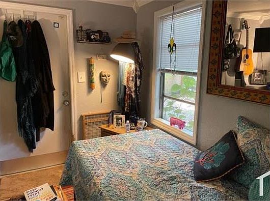 2nd image of 712 Anderson Ave