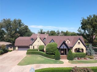 917 E Commerce St, Altus, OK 73521