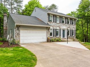 5305 Davis Ford Rd, Woodbridge, VA 22192