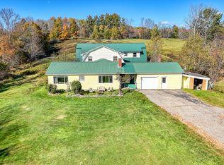 139 Shore Rd, Dexter, ME 04930
