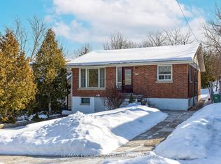 311 Bowman St, Hamilton, ON L8S 2V4