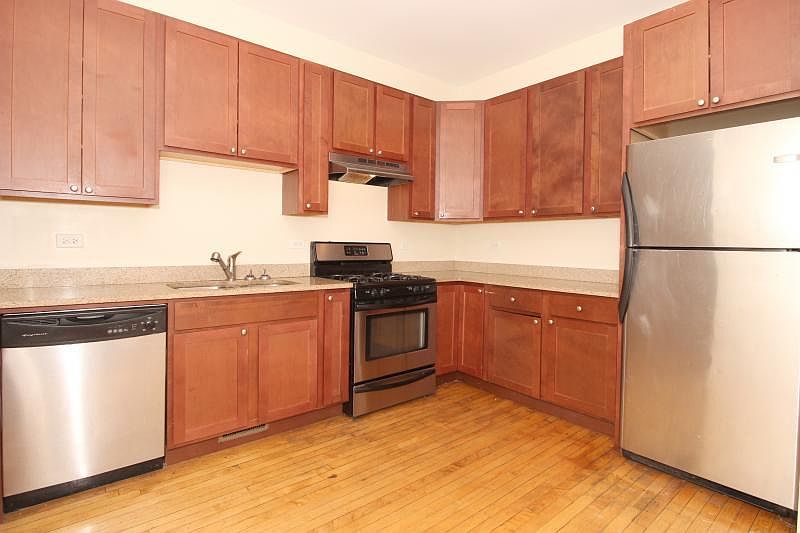 1st image of 3820 N Sheffield Ave #3820_ONE