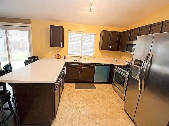 5th image of 263 Monte Cristo Dr