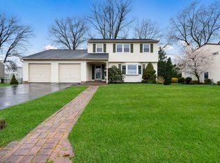 888 Phillips Rd, Warminster, PA 18974