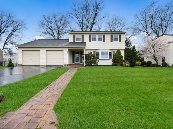 888 Phillips Rd, Warminster, PA 18974