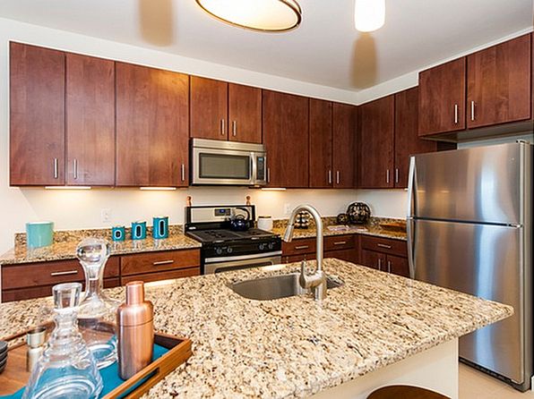 1101 E Hector St W #348