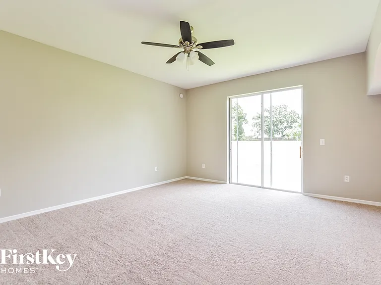 1397 Normandy Heights Cir — Photo 11