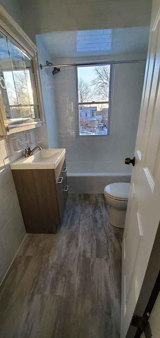 10 Grace St - 10 — Photo 2