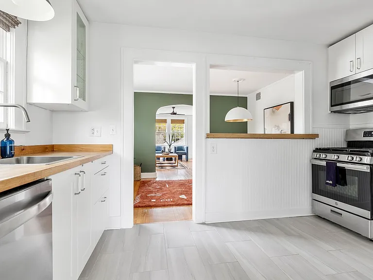 20 Dunnemann Ave #B — Photo 16