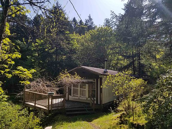 3rd image of 23180 Porlier Pass Rd