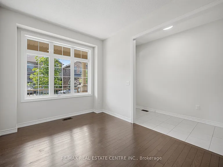 99 Colville Pl — Photo 10