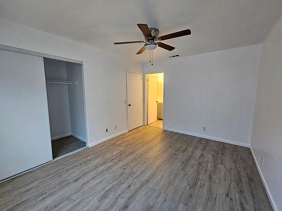 5th image of 13998 Caliente Dr