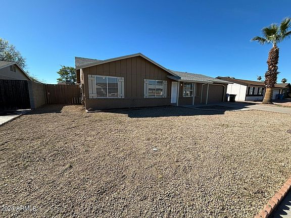 2nd image of 10919 W HEATHERBRAE Drive