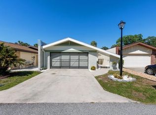 11491 W Riverhaven Dr, Homosassa, FL 34448