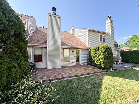 2nd image of 34 Butternut Ln #34