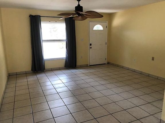 3rd image of 2130 Bonita Way S