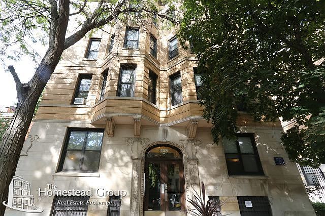1st image of 428 W Belden Ave #02FF_F