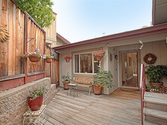 2nd image of 8 Antique Forest Ln