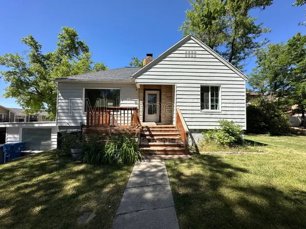33 E Sylvia Dr, South Ogden, UT 84405