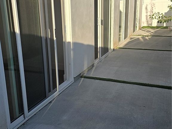 5th image of 22730 Mariano St