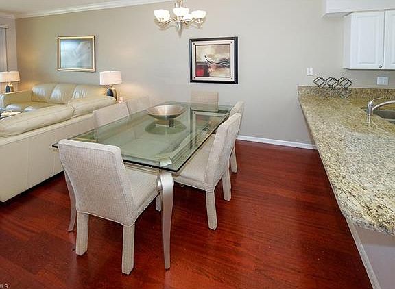 5th image of 10371 Butterfly Palm Dr APT 815