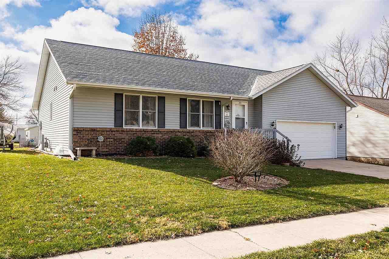 331 W Sovers St, Solon, IA 52333 Zillow