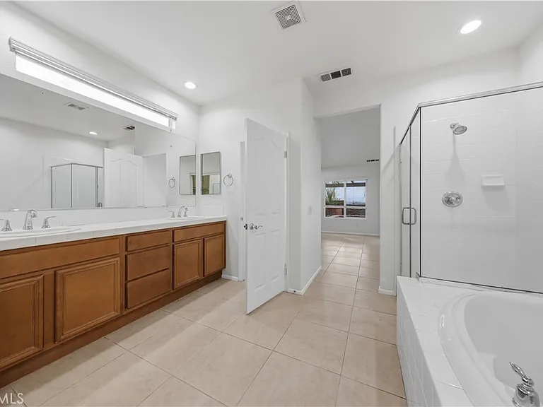 12944 Rhonda Fleming Ct — Photo 17