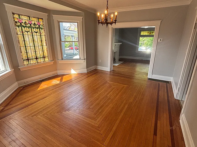 3554 Zumstein Ave #1 — Photo 4