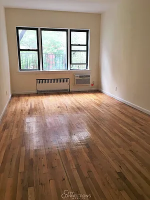 Rented by City Connections Realty | media 1