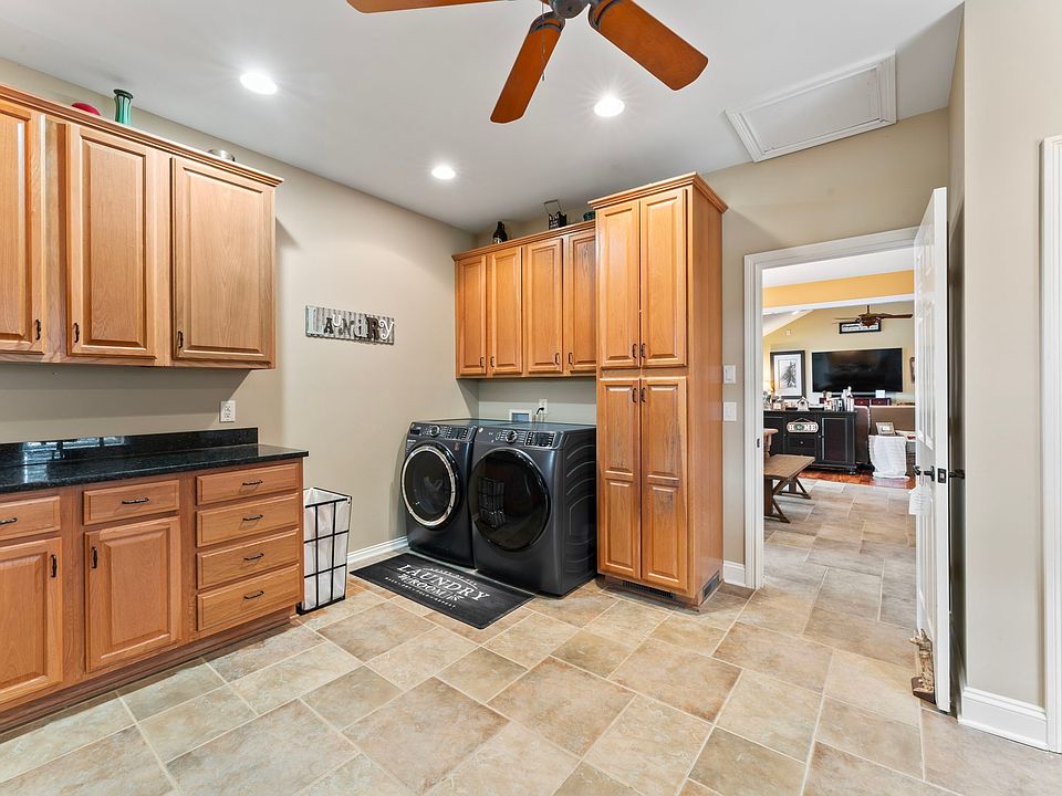43rd image of 1180 Allisona Rd