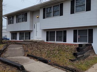 155 W Adams St #2, Wisconsin Dells, WI 53965