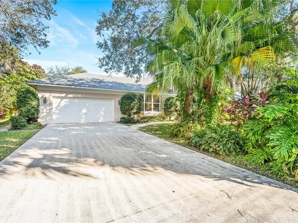 1520 Club Dr, Vero Beach, FL 32963