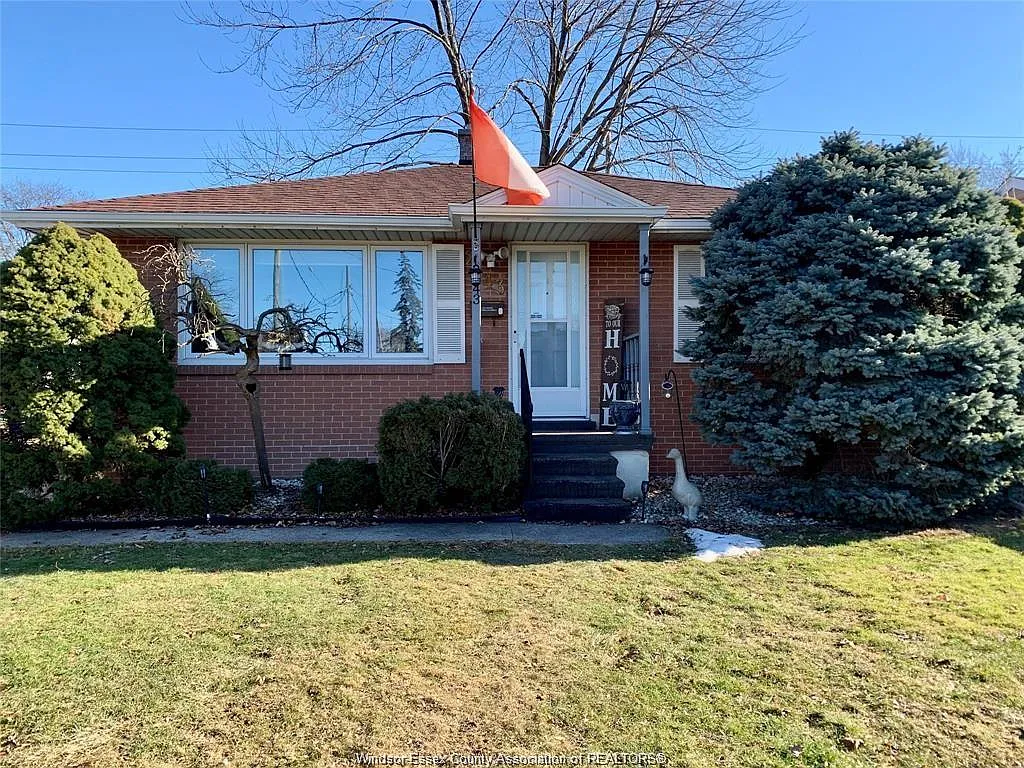 2943 Manchester Rd photo 1