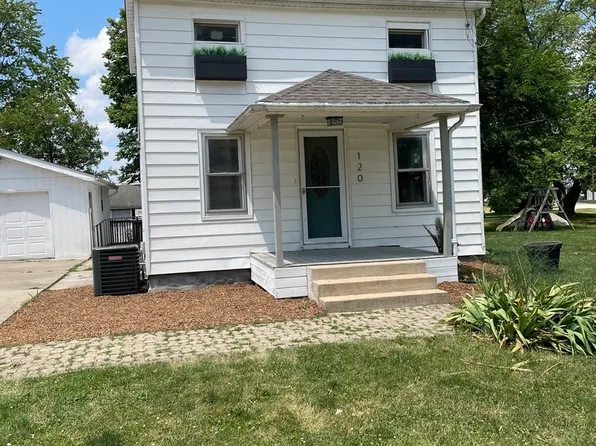 120 N Galena St, Lisbon, IL 60541