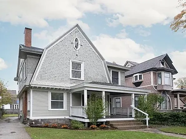 1333 Wealthy St SE #2, Grand Rapids, MI 49506