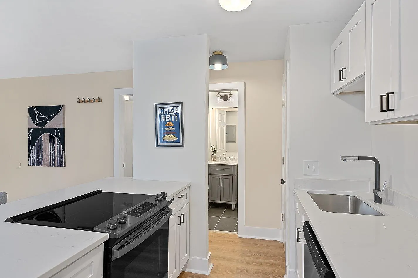 539 Hale Ave — Photo 4