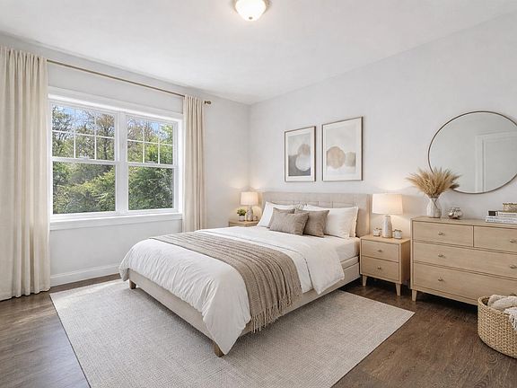 4th image of 422-424 63rd St #201
