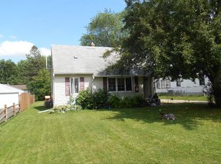 2012 Dieter St N, Maplewood, MN 55109