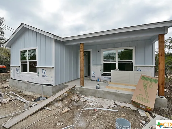 132 Hill Dr, Spring Branch, TX 78070