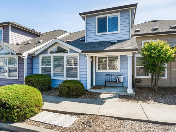 104 Treadway Court, Cloverdale, CA 95425