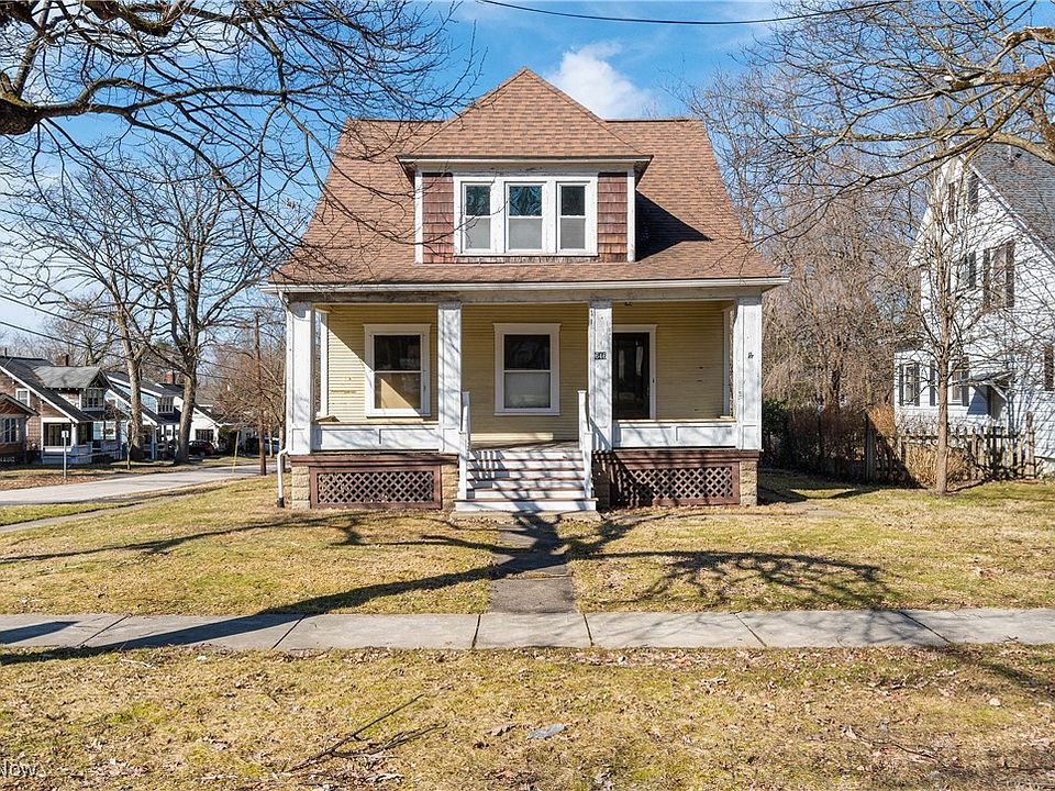 1st image of 646 S Depeyster St