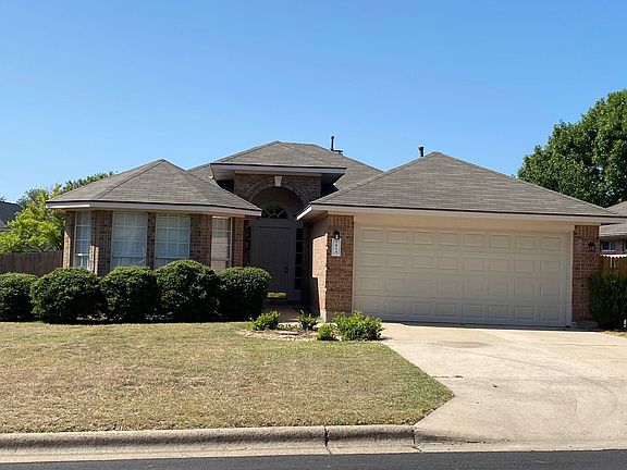 2nd image of 614 Thrush Dr