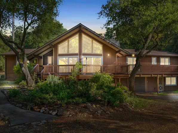 8733 Fraguero Rd, Sonora, CA 95370