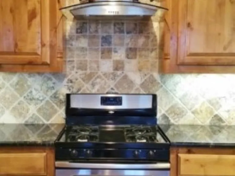 1026 NE Brown Rd — Photo 9