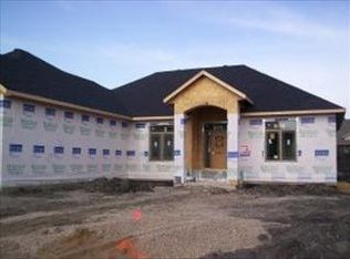 1924 7th St E, West Fargo, ND