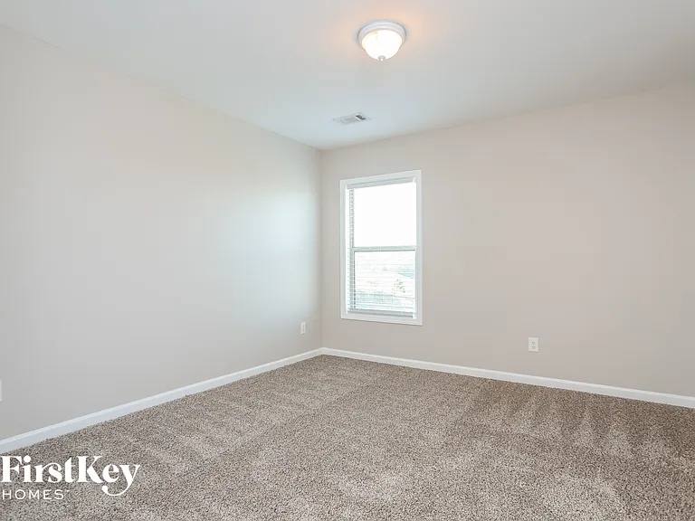 224 Woodmill Way SW — Photo 11